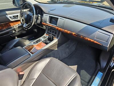 2013 Jaguar XF 2.0T   - Photo 13 - Roseville, CA 95678