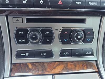 2013 Jaguar XF 2.0T   - Photo 23 - Roseville, CA 95678