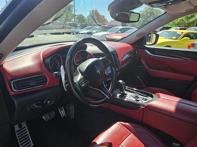 2017 Maserati Levante S  S MODEL - - Photo 10 - Roseville, CA 95678