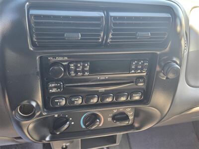 2001 Ford Ranger XL - 4 CYLINDER- 5 SPEED - 1 OWNER - Photo 16 - Roseville, CA 95678