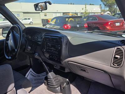2001 Ford Ranger XL - 4 CYLINDER- 5 SPEED - 1 OWNER - Photo 12 - Roseville, CA 95678