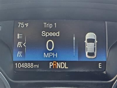 2017 Ford Focus SE   - Photo 18 - Roseville, CA 95678