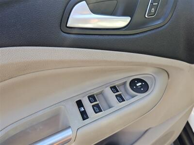2015 Ford C-MAX Hybrid HYBRID SEL   - Photo 10 - Roseville, CA 95678
