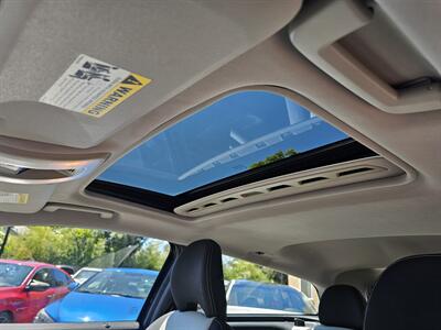2008 Volvo C30 T5 Version 2.0 R-Design   - Photo 11 - Roseville, CA 95678