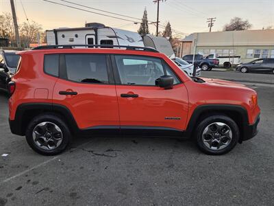 2017 Jeep Renegade Sport   - Photo 5 - Roseville, CA 95678