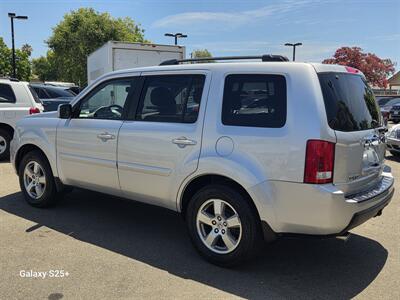 2009 Honda Pilot EX-L - 4WD 2 OWNERS - Photo 4 - Roseville, CA 95678
