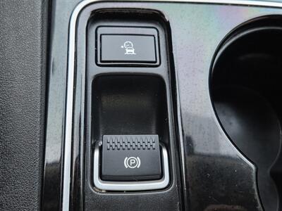 2017 Jaguar F-PACE 35t AWD - Hard to find - Must see!!   - Photo 36 - Roseville, CA 95678