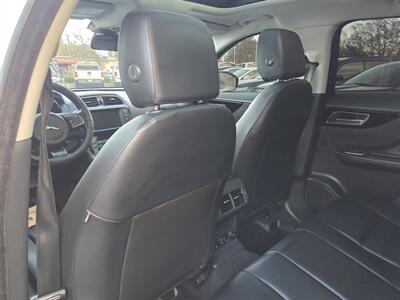 2017 Jaguar F-PACE 35t AWD - Hard to find - Must see!!   - Photo 14 - Roseville, CA 95678