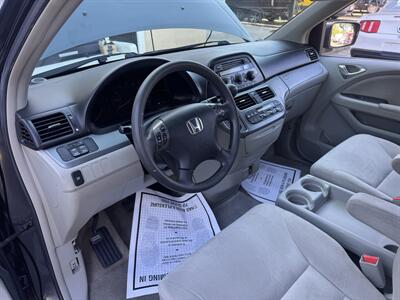 2005 Honda Odyssey EX - 1 OWNER- CLEAN HISTORY REPORT - - Photo 5 - Roseville, CA 95678