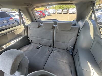 2005 Honda Odyssey EX - 1 OWNER- CLEAN HISTORY REPORT - - Photo 7 - Roseville, CA 95678
