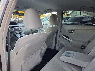 2013 Toyota Prius Two - Photo 11 - Roseville, CA 95678