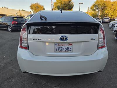 2013 Toyota Prius Two - Photo 5 - Roseville, CA 95678