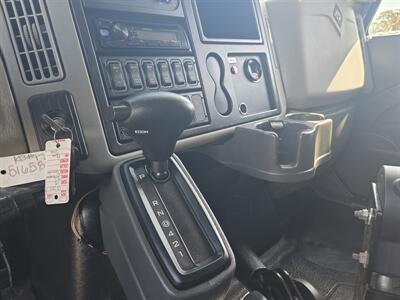 2015 International TERRASTARE - DUMP TRUCK 8600 - Photo 13 - Roseville, CA 95678