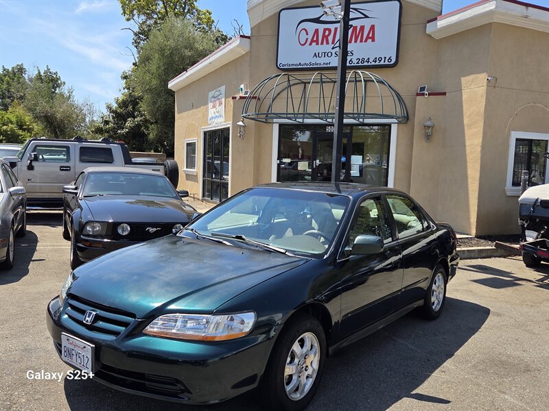 2001 Honda Accord LX   (rebuilt title )  