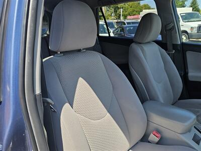 2012 Toyota RAV4 AWD   - Photo 15 - Roseville, CA 95678