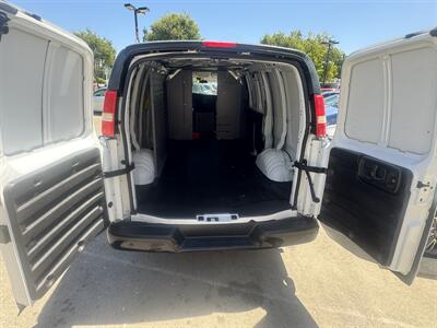 2017 Chevrolet Express 2500 EXTENDED - BACKUP CAMERA - SONY DISPLAY   - Photo 6 - Roseville, CA 95678