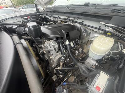 2015 GMC Sierra 3500 Dually 4 DOOR - WORK TRUCK CONDITION  8 foot - Photo 9 - Roseville, CA 95678