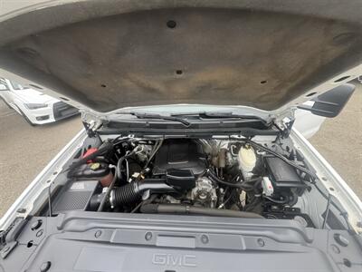 2015 GMC Sierra 3500 Dually 4 DOOR - WORK TRUCK CONDITION  8 foot - Photo 8 - Roseville, CA 95678