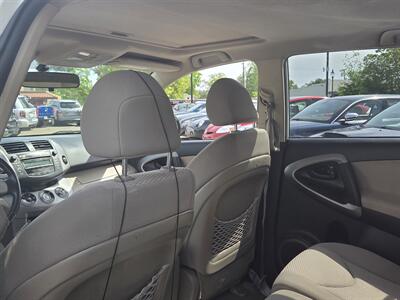 2006 Toyota RAV4 Limited   - Photo 11 - Roseville, CA 95678