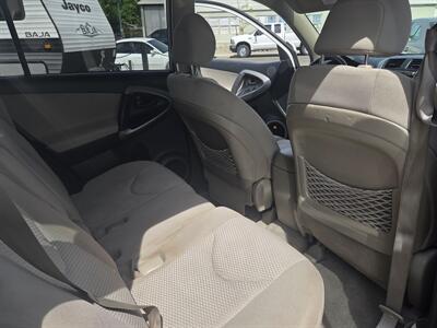 2006 Toyota RAV4 Limited   - Photo 14 - Roseville, CA 95678