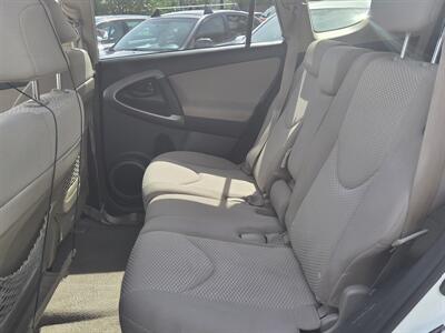 2006 Toyota RAV4 Limited   - Photo 12 - Roseville, CA 95678
