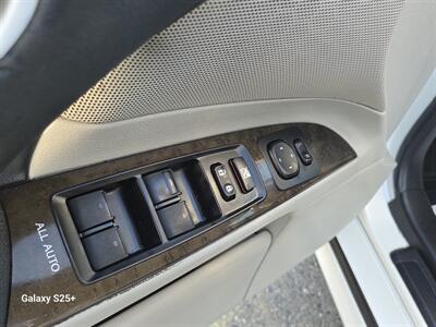 2010 Lexus IS 250   - Photo 11 - Roseville, CA 95678