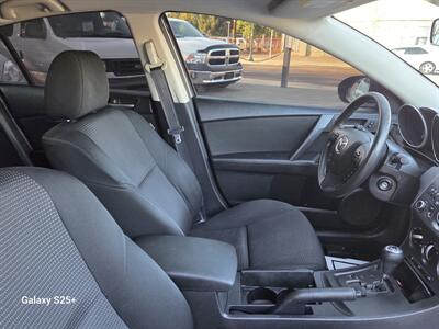 2013 Mazda Mazda3 i Sport - Photo 16 - Roseville, CA 95678