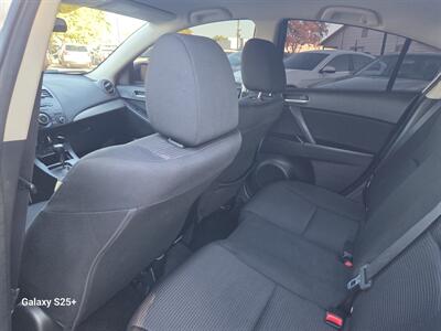 2013 Mazda Mazda3 i Sport - Photo 11 - Roseville, CA 95678
