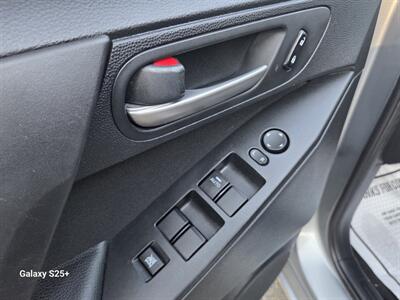 2013 Mazda Mazda3 i Sport - Photo 10 - Roseville, CA 95678
