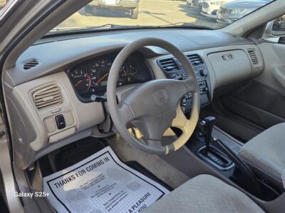 2001 Honda Accord LX - Photo 4 - Roseville, CA 95678