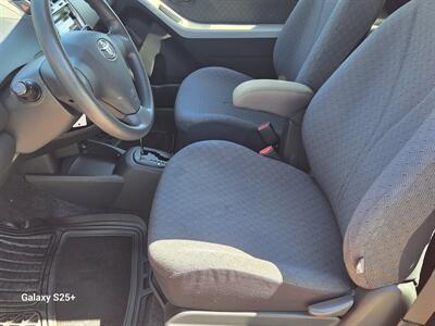 2009 Toyota Yaris S -AUTOMATIC - ONLY 116K MILES - GAS SAVER   - Photo 9 - Roseville, CA 95678