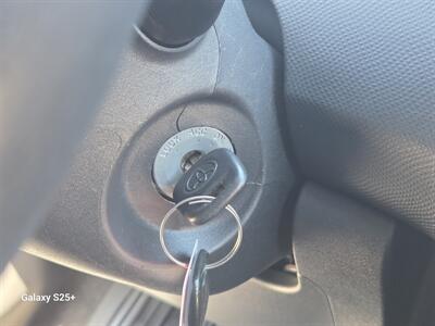 2009 Toyota Yaris S -AUTOMATIC - ONLY 116K MILES - GAS SAVER   - Photo 19 - Roseville, CA 95678