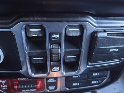 2020 Jeep Gladiator Rubicon 4x4 - FULLY LOADED - NAVI - LEATHER - - Photo 43 - Roseville, CA 95678