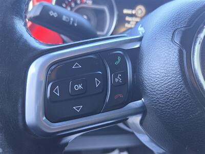 2020 Jeep Gladiator Rubicon 4x4 - FULLY LOADED - NAVI - LEATHER - - Photo 38 - Roseville, CA 95678