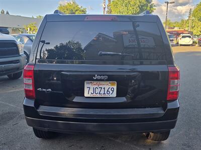 2015 Jeep Patriot Sport 4x4 - Box Body shape - 120k miles only   - Photo 4 - Roseville, CA 95678