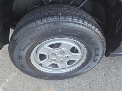 2015 Jeep Patriot Sport 4x4 - Box Body shape - 120k miles only   - Photo 20 - Roseville, CA 95678