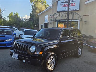 2015 Jeep Patriot Sport 4x4 - Box Body shape - 120k miles only   - Photo 1 - Roseville, CA 95678