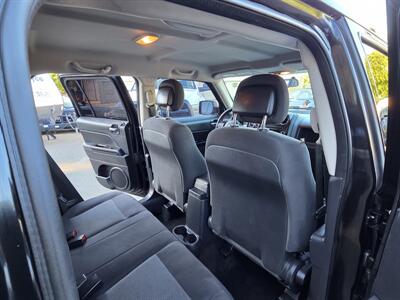 2015 Jeep Patriot Sport 4x4 - Box Body shape - 120k miles only   - Photo 13 - Roseville, CA 95678