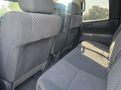 2010 Toyota Tundra 1 OWNER WITH 38 SERVICE RECORDS -   - Photo 14 - Roseville, CA 95678