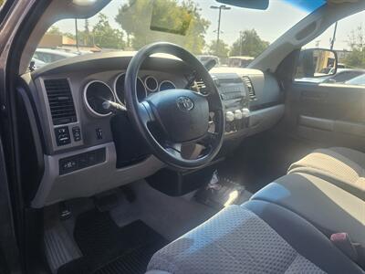 2010 Toyota Tundra 1 OWNER WITH 38 SERVICE RECORDS -   - Photo 12 - Roseville, CA 95678