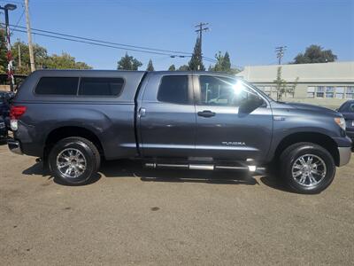 2010 Toyota Tundra 1 OWNER WITH 38 SERVICE RECORDS -   - Photo 6 - Roseville, CA 95678