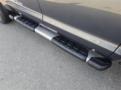 2010 Toyota Tundra 1 OWNER WITH 38 SERVICE RECORDS -   - Photo 8 - Roseville, CA 95678