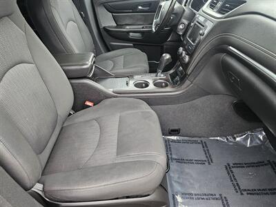 2016 Chevrolet Traverse LT -3RD ROW - 115K MILES ONLY - GRAET DEAL   - Photo 18 - Roseville, CA 95678
