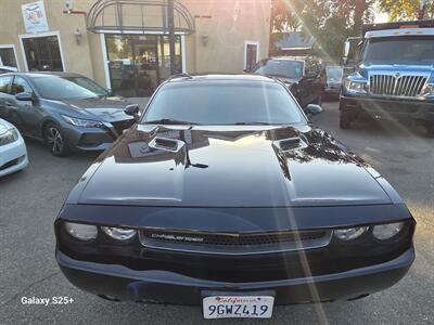 2011 Dodge Challenger SE   - Photo 2 - Roseville, CA 95678