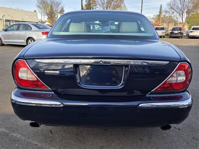 2006 Jaguar XJ8 Vanden Plas   - Photo 4 - Roseville, CA 95678