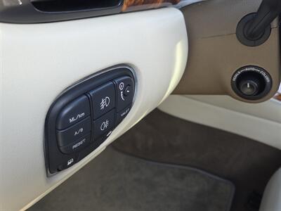 2006 Jaguar XJ8 Vanden Plas   - Photo 19 - Roseville, CA 95678