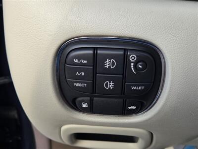 2006 Jaguar XJ8 Vanden Plas   - Photo 38 - Roseville, CA 95678