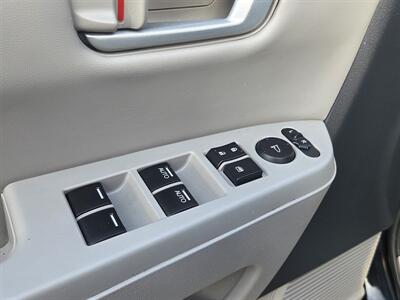 2012 Honda Pilot EX-L 4wd - 2 OWNERS - CLEAN HISTORY REPORT   - Photo 22 - Roseville, CA 95678