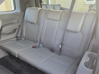 2012 Honda Pilot EX-L 4wd - 2 OWNERS - CLEAN HISTORY REPORT   - Photo 12 - Roseville, CA 95678