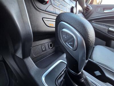 2019 Ford Escape SE - only 63k Miles only !   - Photo 31 - Roseville, CA 95678